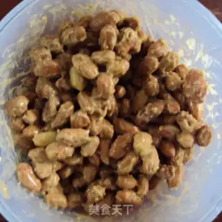 Make Five pickles of peanut rice step 4
