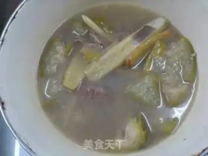 Make The bouquet soup step 1