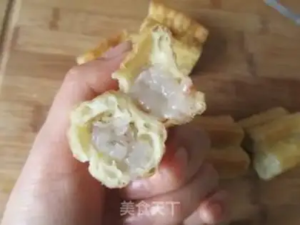 Make Pineapple and shrimp step 3