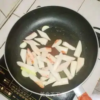 Make Seafood mushrooms and crab willows step 4
