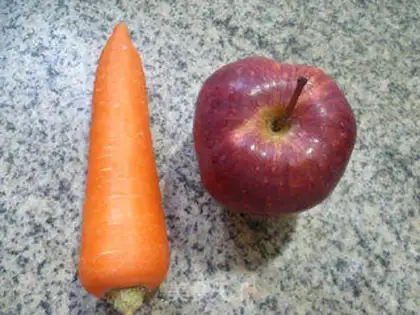 Make Carrot apple juice step 0