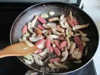 Make Scrambled sausage step 3