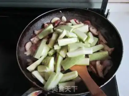 Make Scrambled sausage step 4