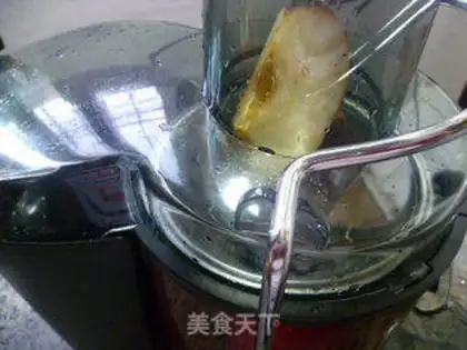 Make Carrot apple juice step 3