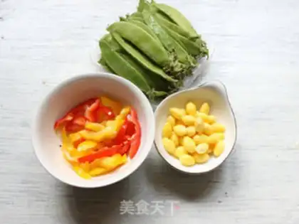 Make White fruit Dutch beans step 0