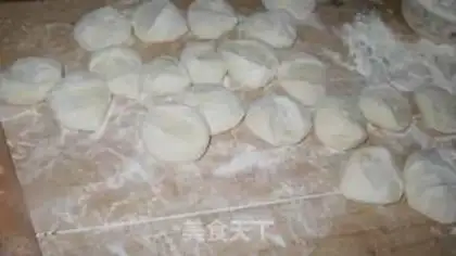 Make Shrimp and pork buns step 17