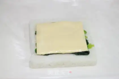 Make Spinach cheese toast step 2