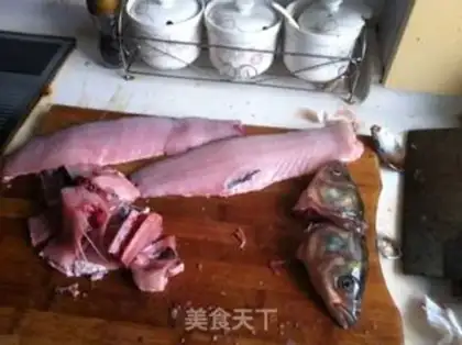 Make Spicy fish step 1