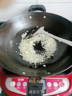 Make Garlic fan sap step 4
