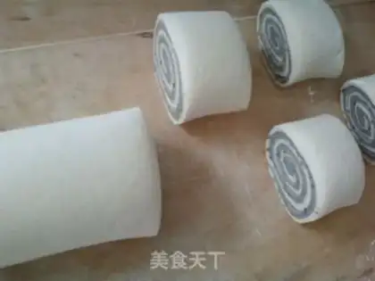 Make Black sesame rolls and buns step 10