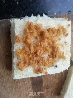 Make Ham pine sandwich step 7