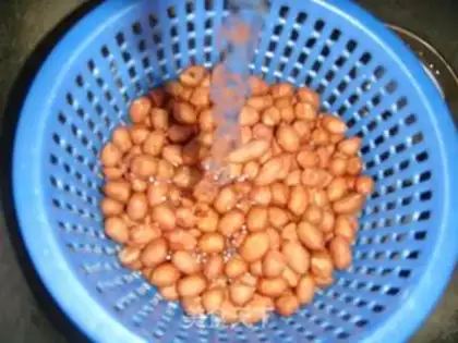Make Fry peanuts step 1