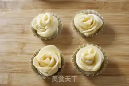 Make Rose apple rolls step 10
