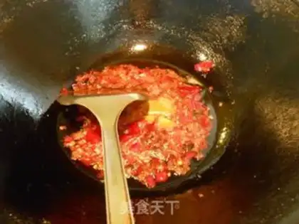 Make Red-oiled needle mushrooms step 4