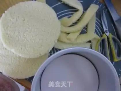 Make Mango yogurt mousse step 12