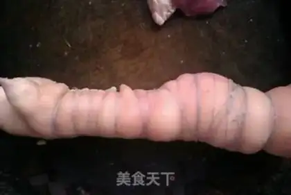 Make White Cloud Pig Hands step 4