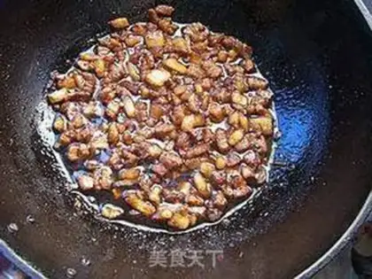 Make Hot dry noodles step 4