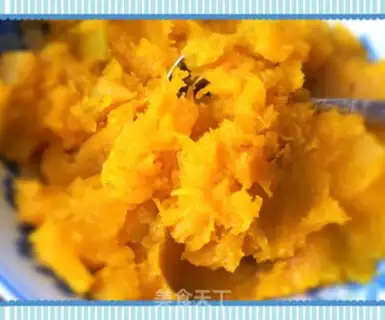 Make Pumpkin buns step 2