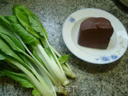 Make Goose blood, cabbage soup step 0