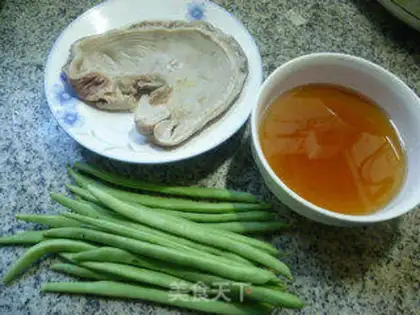 Make Scrumptious pig belly bean step 0