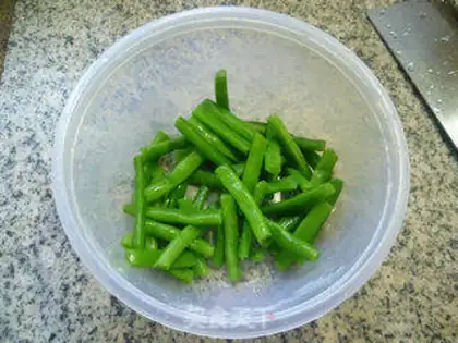 Make Scrumptious pig belly bean step 5