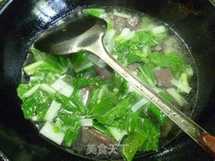 Make Goose blood, cabbage soup step 9