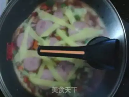 Make A flat pot of sausage pizza step 12