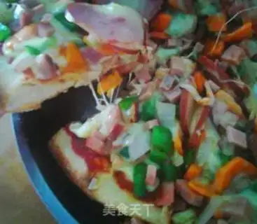 Make A flat pot of sausage pizza step 13