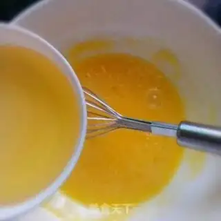 Make Spicy root powder step 1