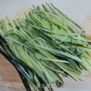 Make Vegetable rolls step 3