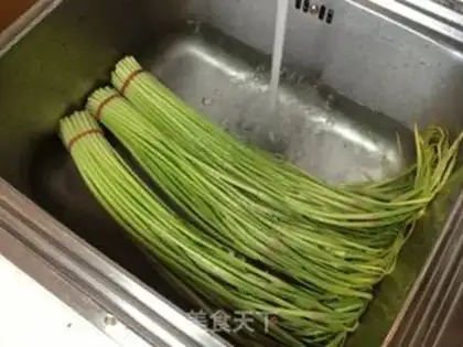 Make Garlic step 0
