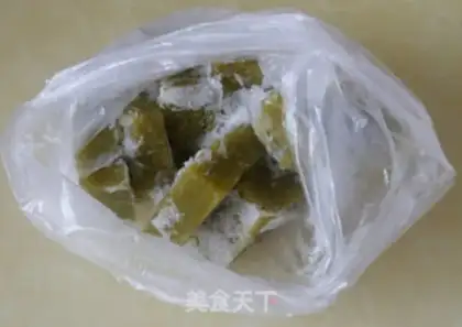 Make Frozen tofu step 0