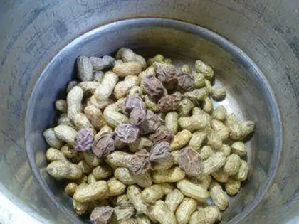 Make Plum peanuts step 3