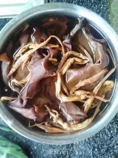 Make Peach slices of mushrooms step 4