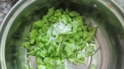 Make Bitter omelet step 1