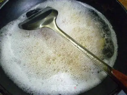 Make Tomato fried eggs and a screwdriver step 5