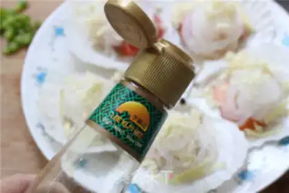 Make Garlic fan sap step 6