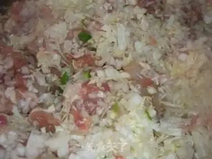 Make Big cabbage pork shrimp dumplings step 11