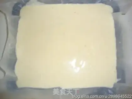 Make Cranberry roll step 19