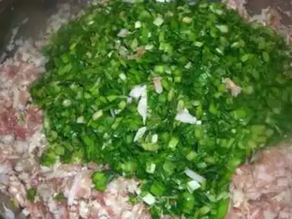 Make Big cabbage pork shrimp dumplings step 12