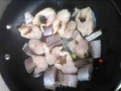 Make Sour cod tofu soup step 2