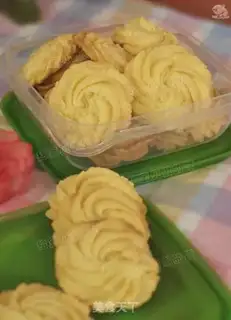 Make Cream cookies step 9