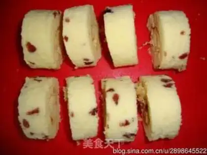 Make Cranberry roll step 26
