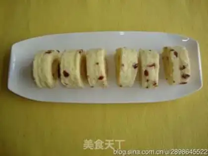 Make Cranberry roll step 27