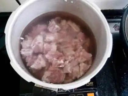 Make Soy sauce and chops step 1