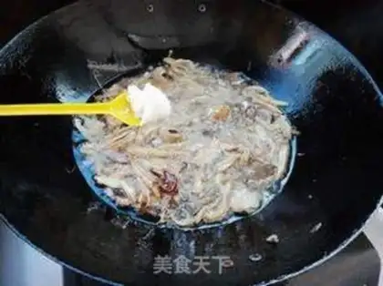 Make Homemade chicken oil step 6