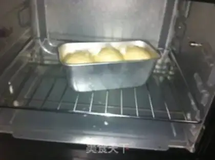 Make Yuen grows Hokkaido toast step 9