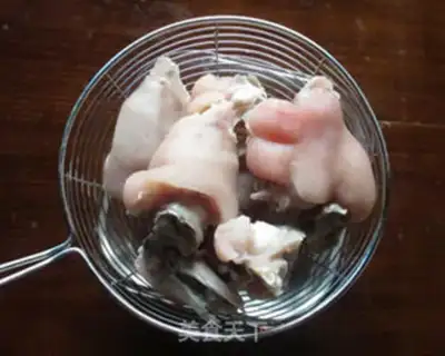 Make Thai pig hands step 3