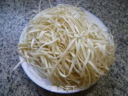 Make Pickles, white silk, noodles step 1