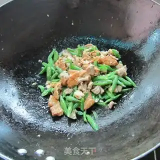 Make Pork oil and tofu step 6